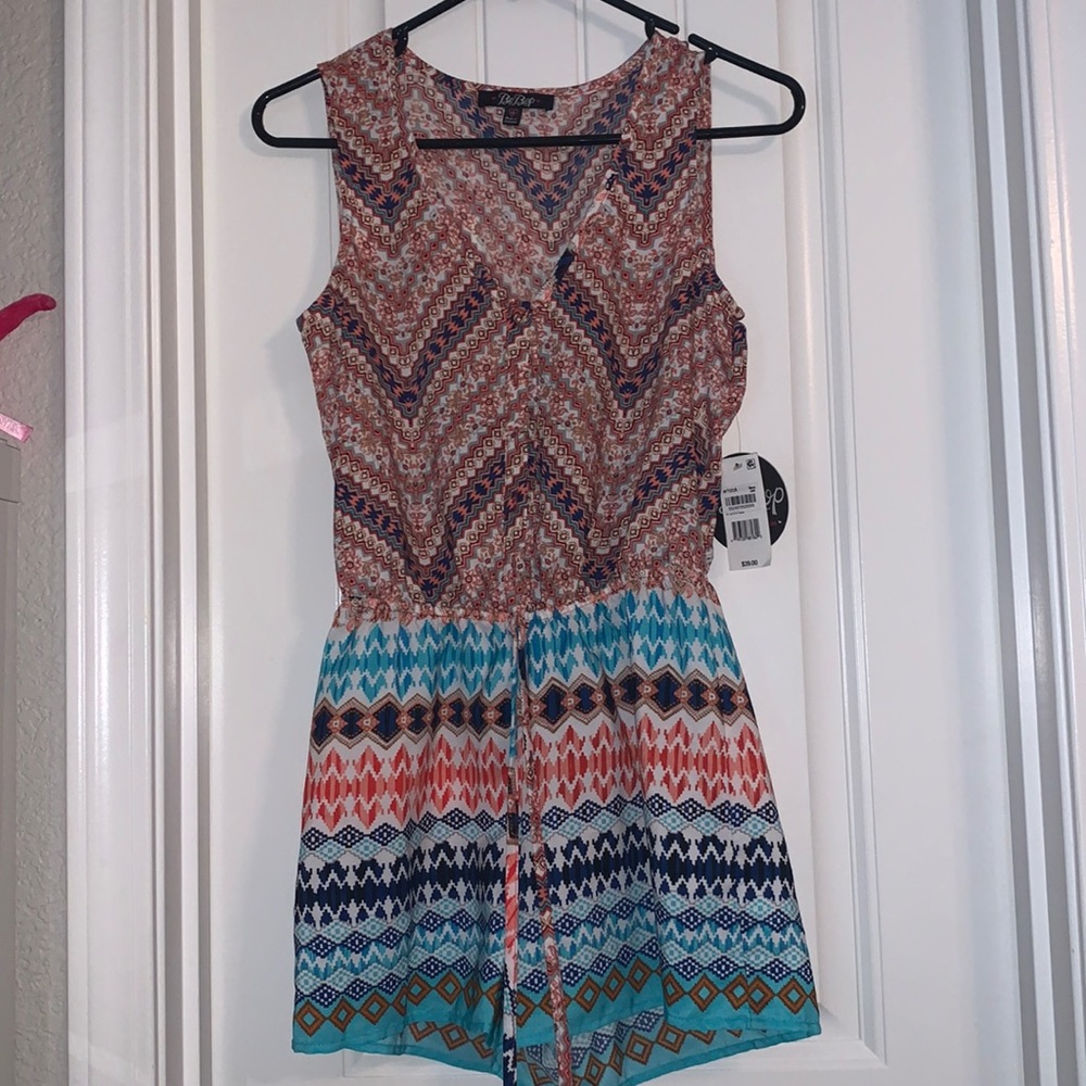 New with tags sleeveless romper for sale💜